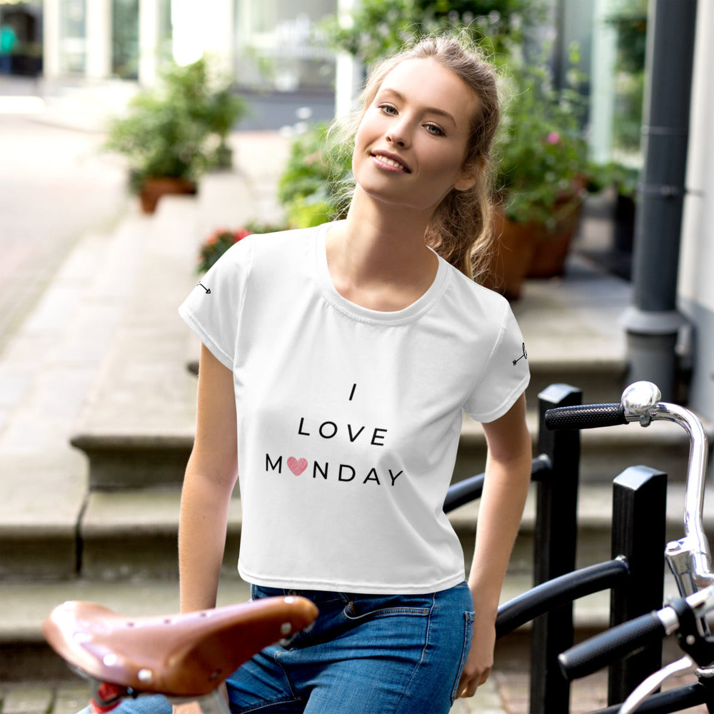 I LOVE MONDAY Crop T-Shirt